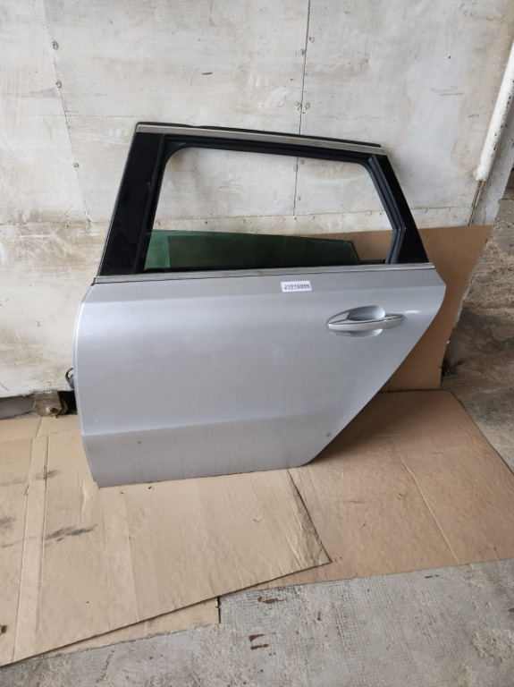 Broasca usa stanga spate Peugeot 508 combi an de fabricatie 2014