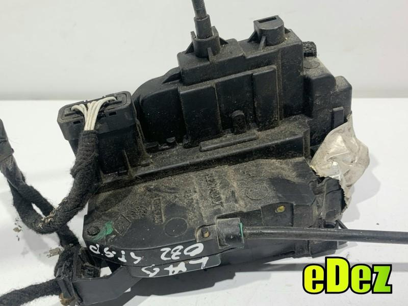 Broasca usa stanga spate Renault Laguna 3 (2007-2010) 825010003R
