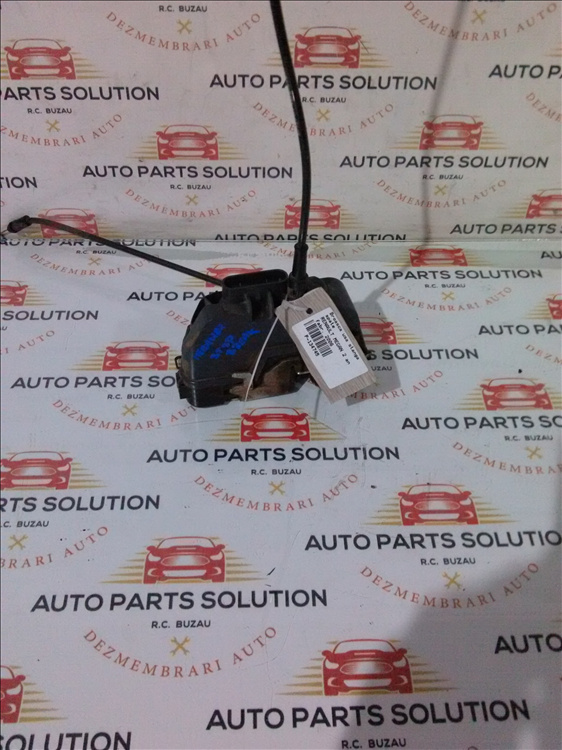 Broasca usa stanga spate RENAULT Megane 2 an fabr. 2006