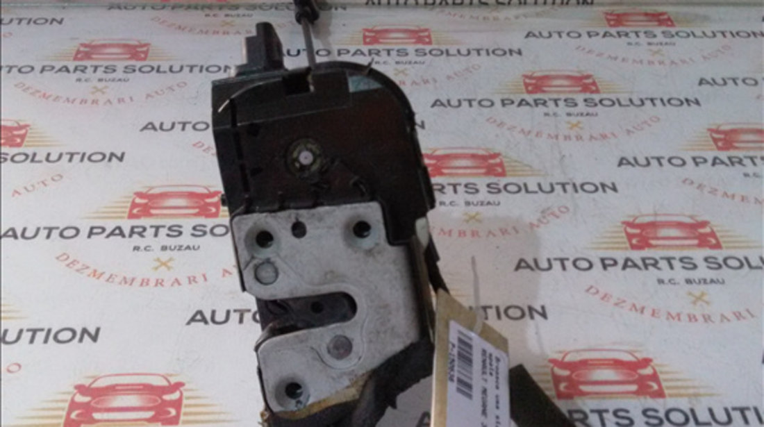 Broasca usa stanga spate RENAULT Megane 3 2009-2014