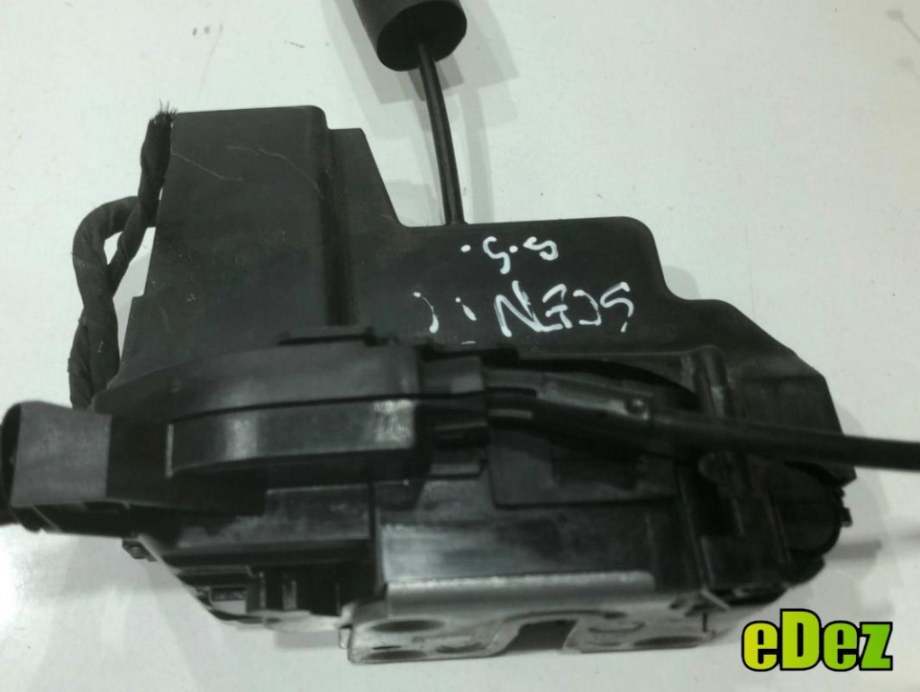 Broasca usa stanga spate Renault Scenic 3 (2009-2011) 825030005r