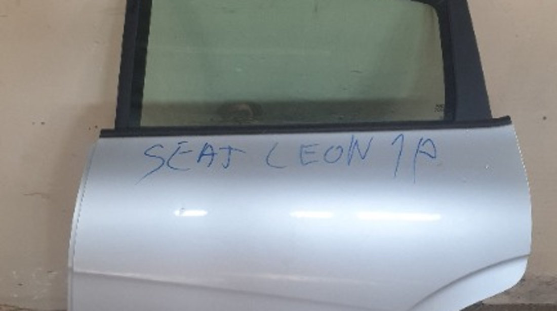 Broasca usa stanga spate Seat Leon 1.2 TSI 1P an de fabricatie 2011