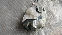 Broasca usa stanga spate suzuki splash opel agila ...