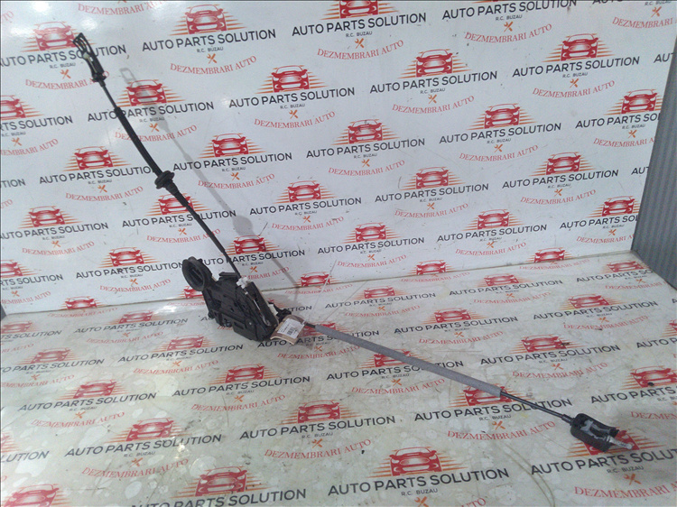 Broasca usa stanga spate VOLKSWAGEN GOLF 6