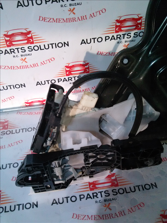 Broasca usa stanga spate VOLKSWAGEN PASSAT B6
