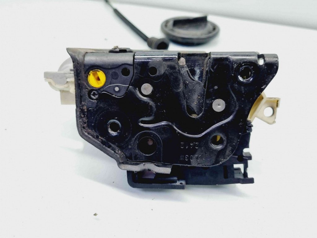 Broasca usa stanga spate Volkswagen Passat B7 (362) [Fabr 2010-2014] 3C4839015A