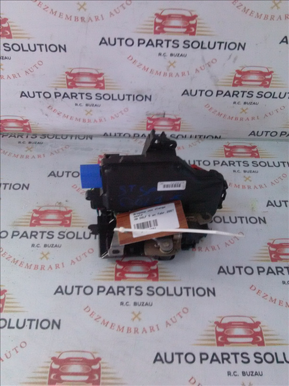 Broasca usa stanga spate VW GOLF 5 an fabr.2007