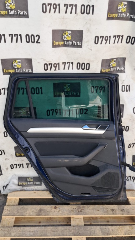 Broasca usa stanga spate VW Passat B8 an
