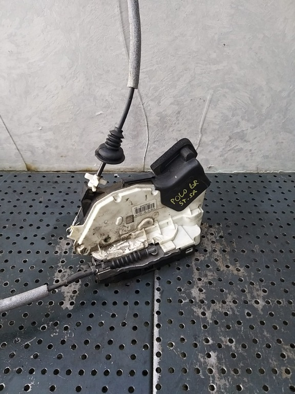 Broasca usa stanga spate vw polo 6r 5k4839015f