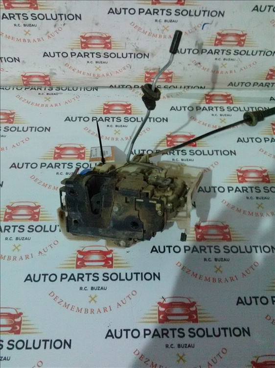 Broasca usa stanga spate VW POLO an fabr.2008