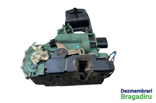 Broasca usa stanga Volkswagen VW Golf 4 [1997 - 2006] Hatchback 3-usi 1.9 TDI MT (90 hp) Cod motor A...