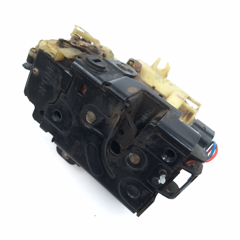 Broasca Usa Vw Golf 4 1997-2004 Spate Stanga Y3B4839015M, Y3B 4839 015 M, 45My3B4839015M, 117684104, 117684-104