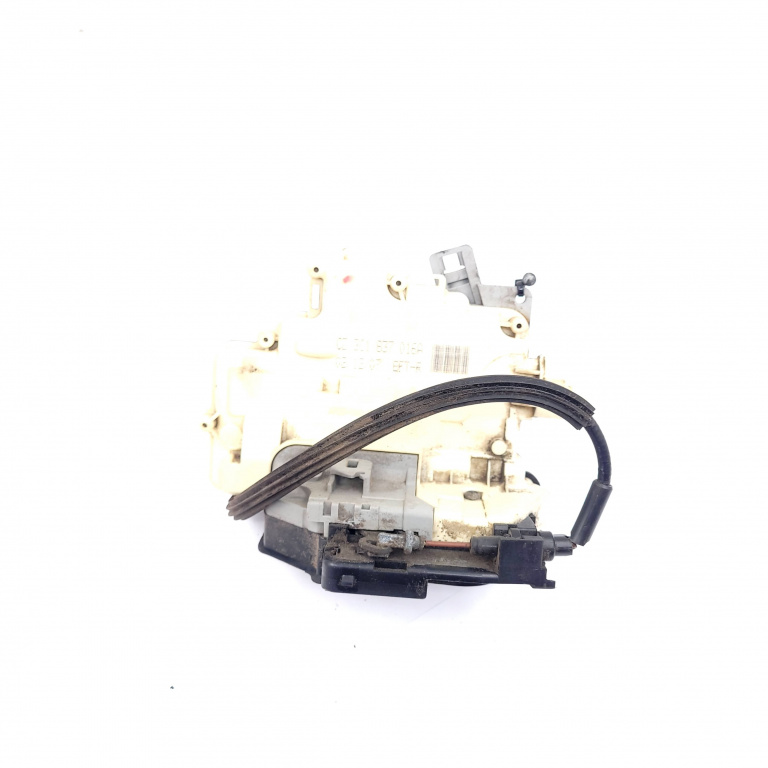 Broasca Usa Vw Passat B6 2005-2010 Fata Dreapta 3C1837016A, 3C1 837 016 A, Cz3C1837016A, 3C1837016