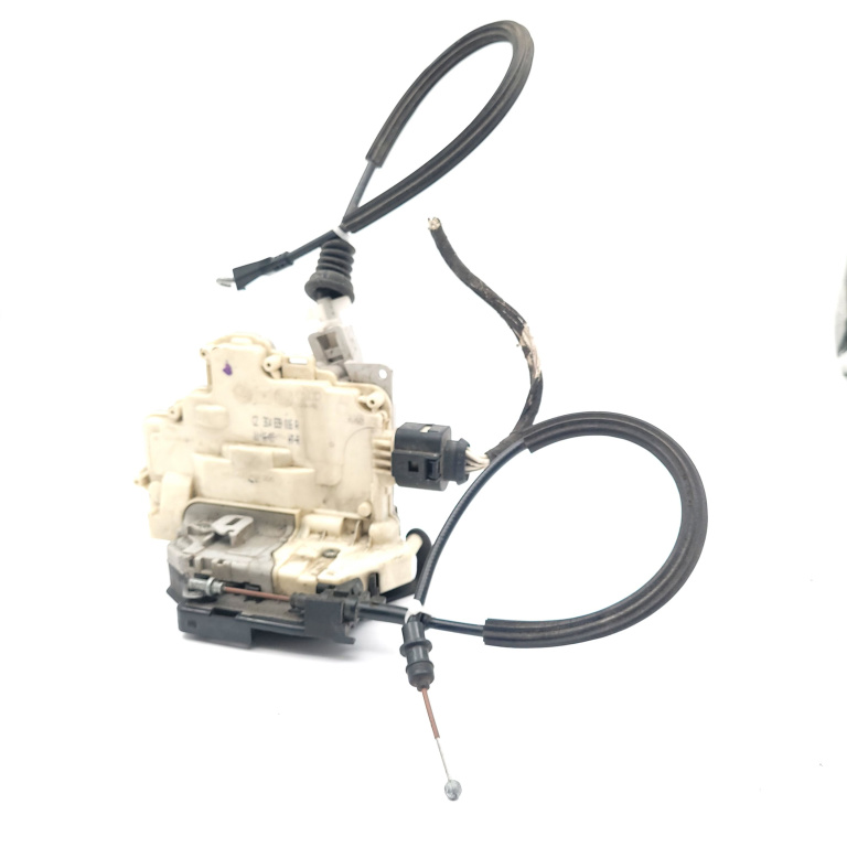 Broasca Usa Vw Passat B6 2005-2010 Spate Dreapta 3C4839016A, 3C4 839 016 A, 3C4839016, Cz3C4839016A, Cz 3C4 839 016 A