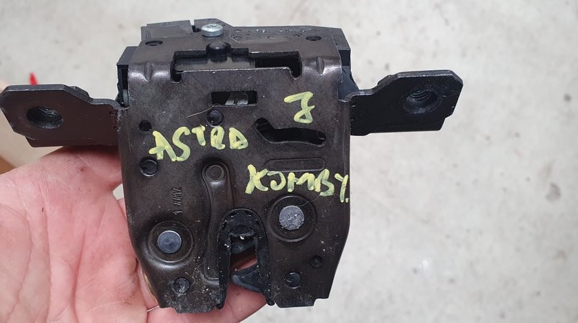Broasca Yala haion Opel Astra J Combi 2010 2011 2012 2013 2014