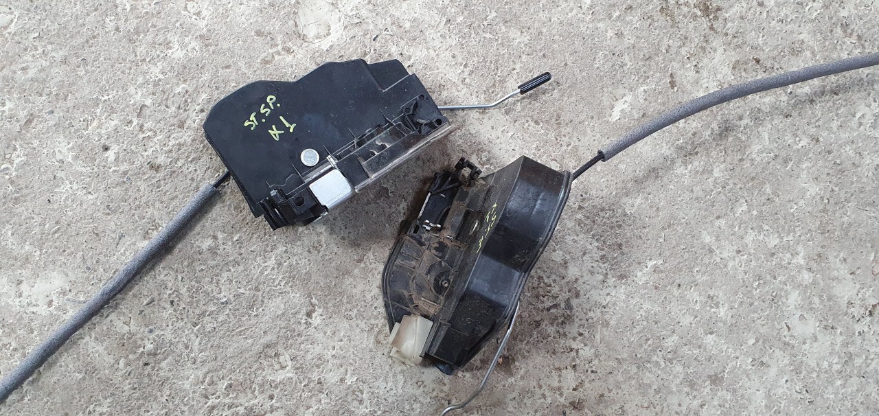 Broasca yala usa fata spate BMW X1 E84 2010 2011 2012 2013 2014
