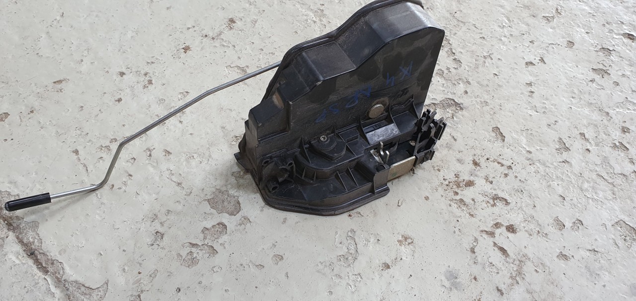 Broasca yala usa fata spate BMW X3 F25 X4 F26 2011 2012 2013 2014 2015