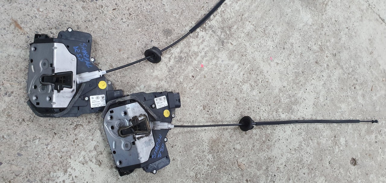 Broasca yala usa spate Vw Sharan 2011 2012 2013 2014 2015