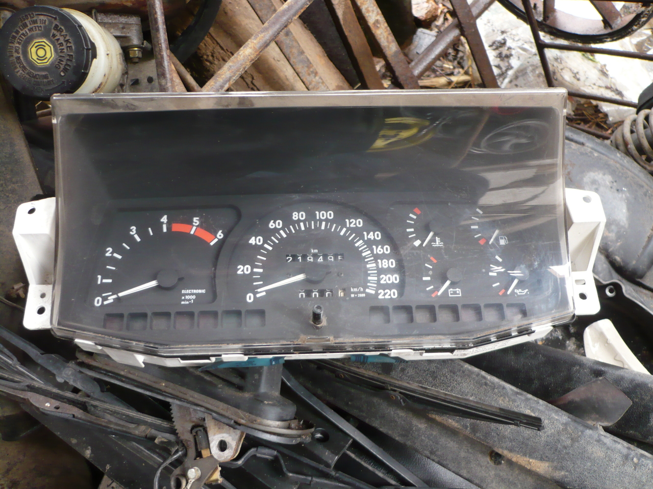 Brod ceasuri de bord Opel Frontera A 96 99 Marca Vdo