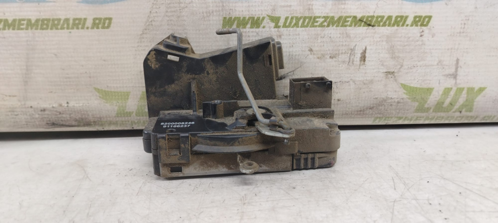 Brooasca usa fata 8200008246 Opel Vivaro A [2002 - 2006] 1.9 dti F9Q760