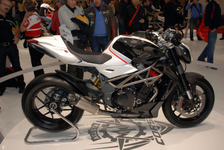 Brutal de frumoasa: MV Agusta Brutale 1090 RR Corse