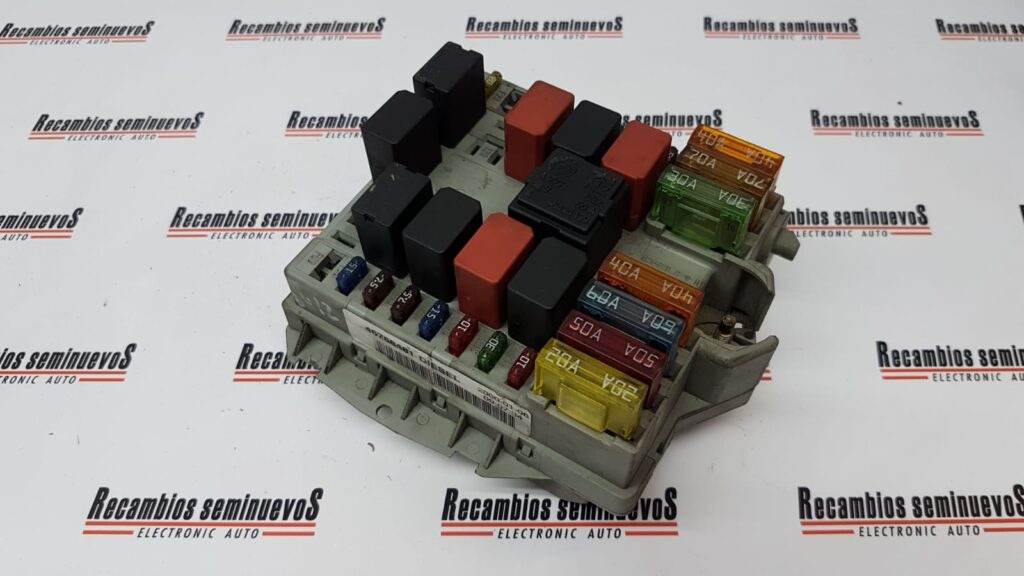 BSI Panou sigurante DELPHI FIAT PUNTO 4676848146768481