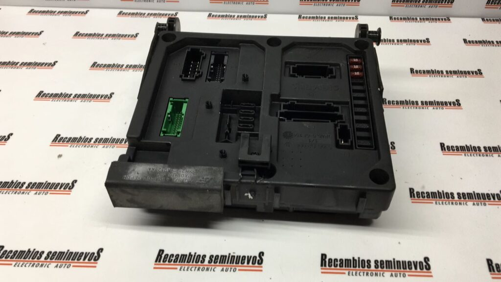 BSI Panou sigurante + Modul CONTROL CHRYSLER VOYAGER 04869001AI A / 04869001AIA / 64469H / 04869204AK / 23417D / DIESEL04869001AI A / 04869001AIA / 64469H / 04869204AK / 23417D / DIESEL