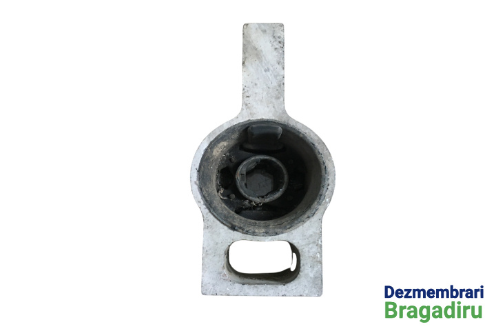 Bucsa bascula fata dreapta Volkswagen VW Passat B6 [2005 - 2010] wagon 5-usi 2.0 TDI MT (170 hp) Cod motor: BMR