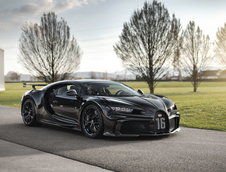 Bugatti Chiron cu numarul 300