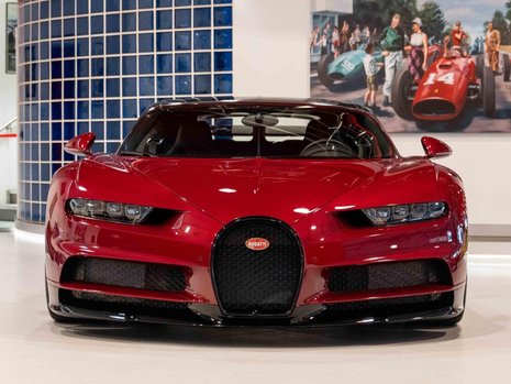 Bugatti Chiron de vanzare