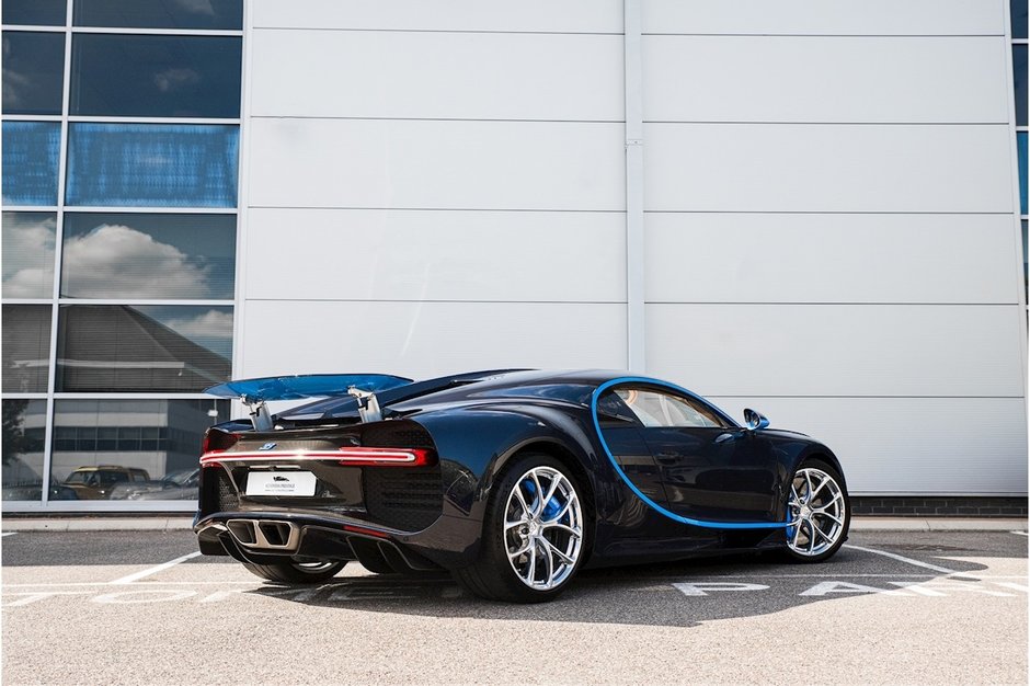 Bugatti Chiron de vanzare