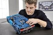 Bugatti Chiron din piese LEGO