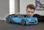 Bugatti Chiron din piese LEGO