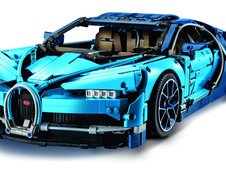 Bugatti Chiron din piese LEGO