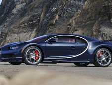 Bugatti Chiron in carbon albastru