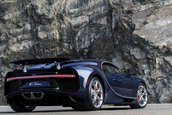 Bugatti Chiron in carbon albastru