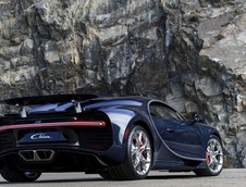 Bugatti Chiron in carbon albastru