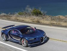 Bugatti Chiron in carbon albastru