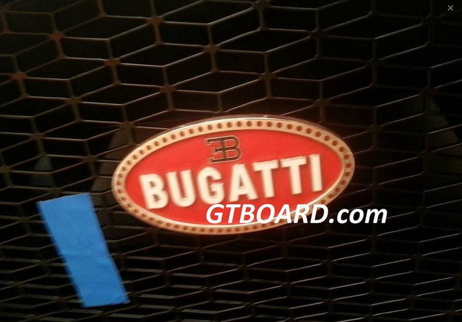 Bugatti Chiron - Noi Poze Spion