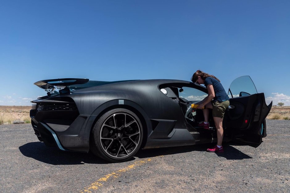 Bugatti Divo in teste