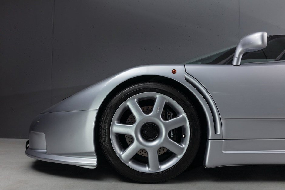 Bugatti EB110 SS de vanzare