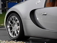 Bugatti Veyron 16.4 Grand Sport Roadster la Pebble Beach