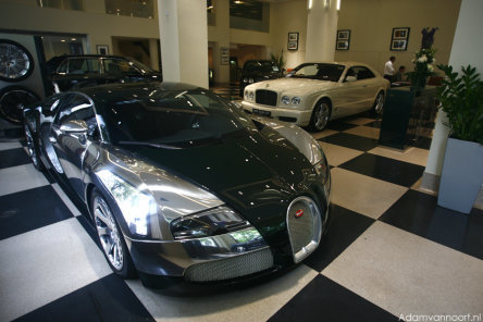 Bugatti Veyron Centenaire la Londra Bugatti Veyron Centenaire la Londra