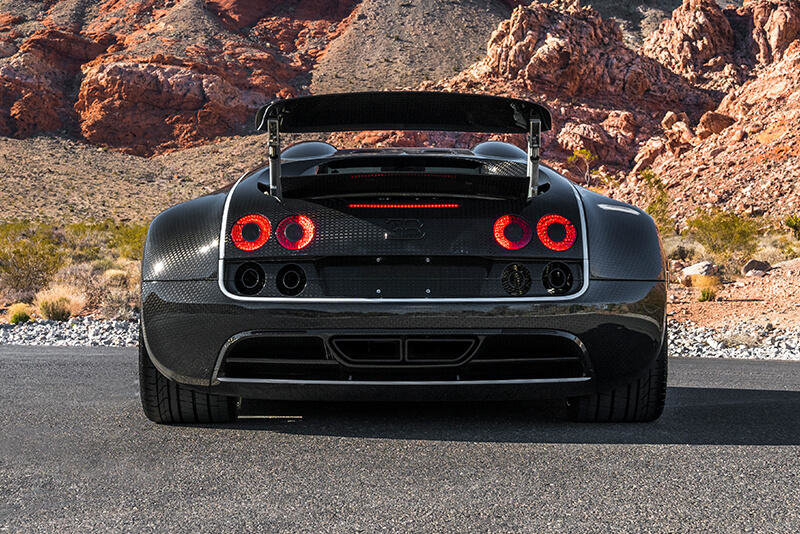 Bugatti Veyron de inchiriat