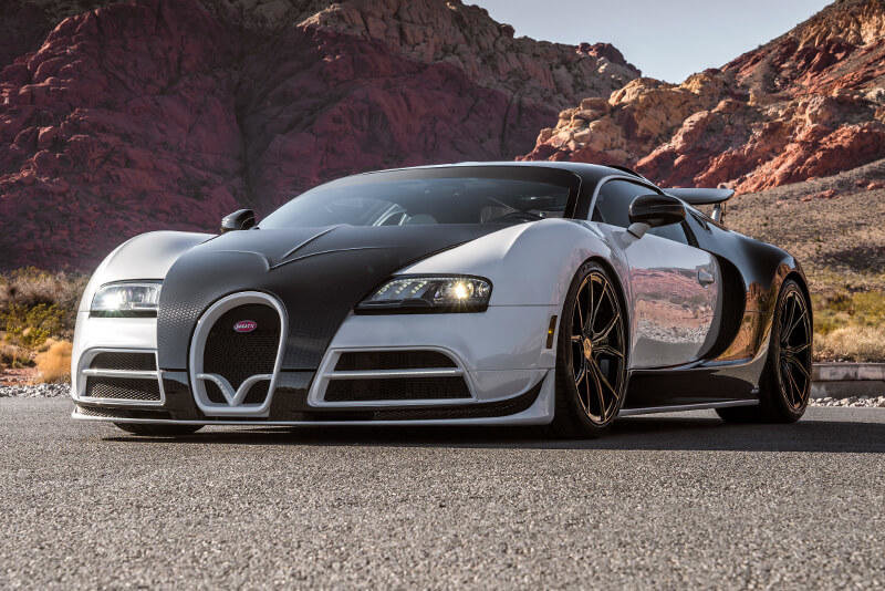 Bugatti Veyron de inchiriat