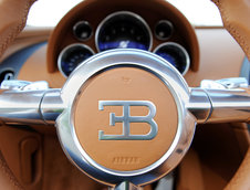 Bugatti Veyron Grand Sport - Roadster