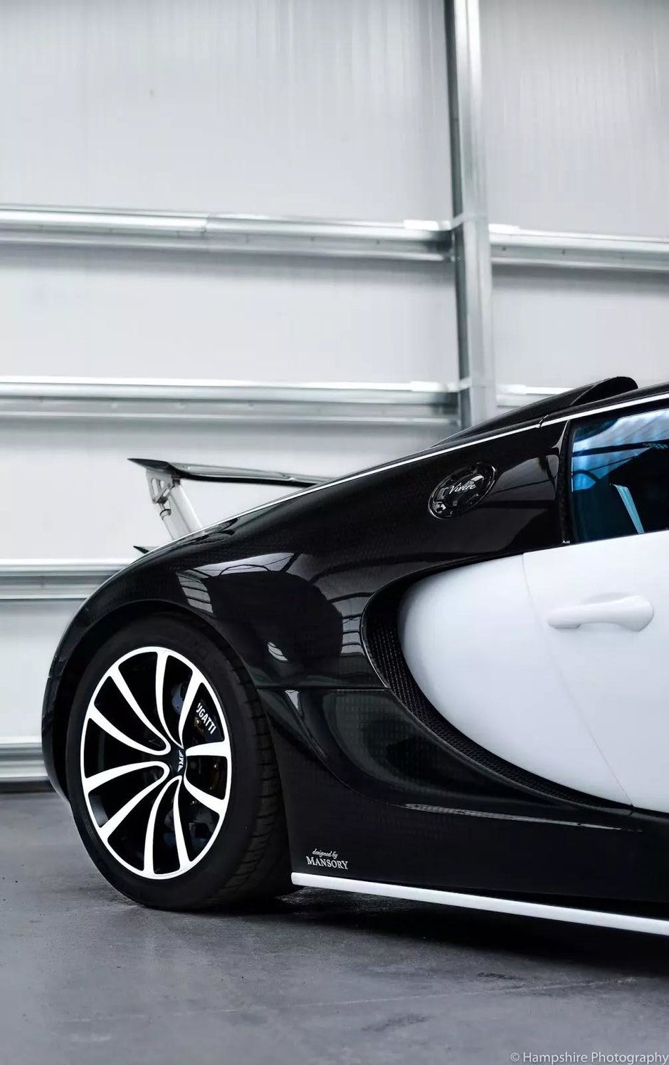 Bugatti Veyron Linea Vivere