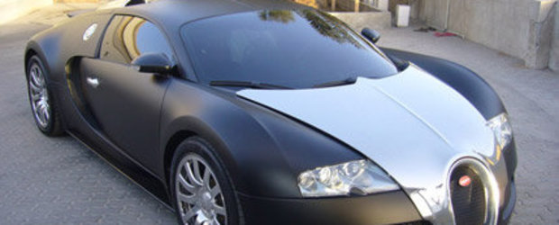 Bugatti Veyron negru mat