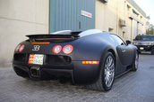 Bugatti Veyron negru mat