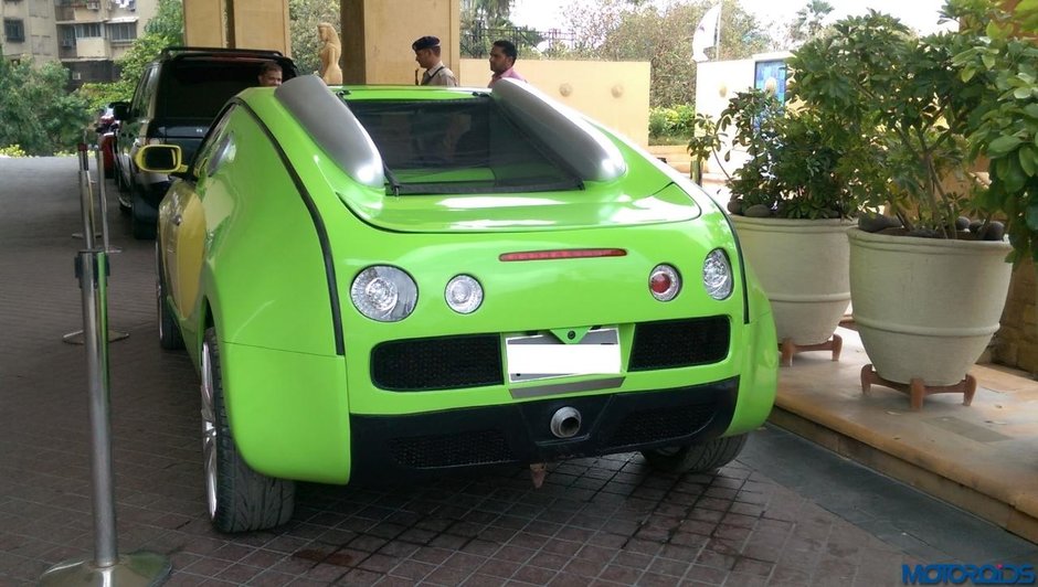 Bugatti Veyron - Replica pe baza de Honda